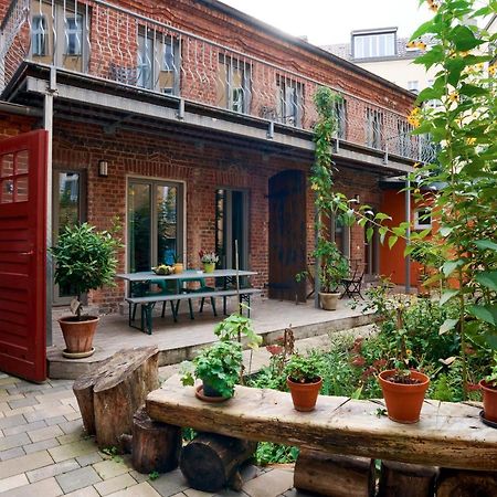 Beautiful And Cozy Remise For Up To 6 Guests Lägenhet Berlin Exteriör bild